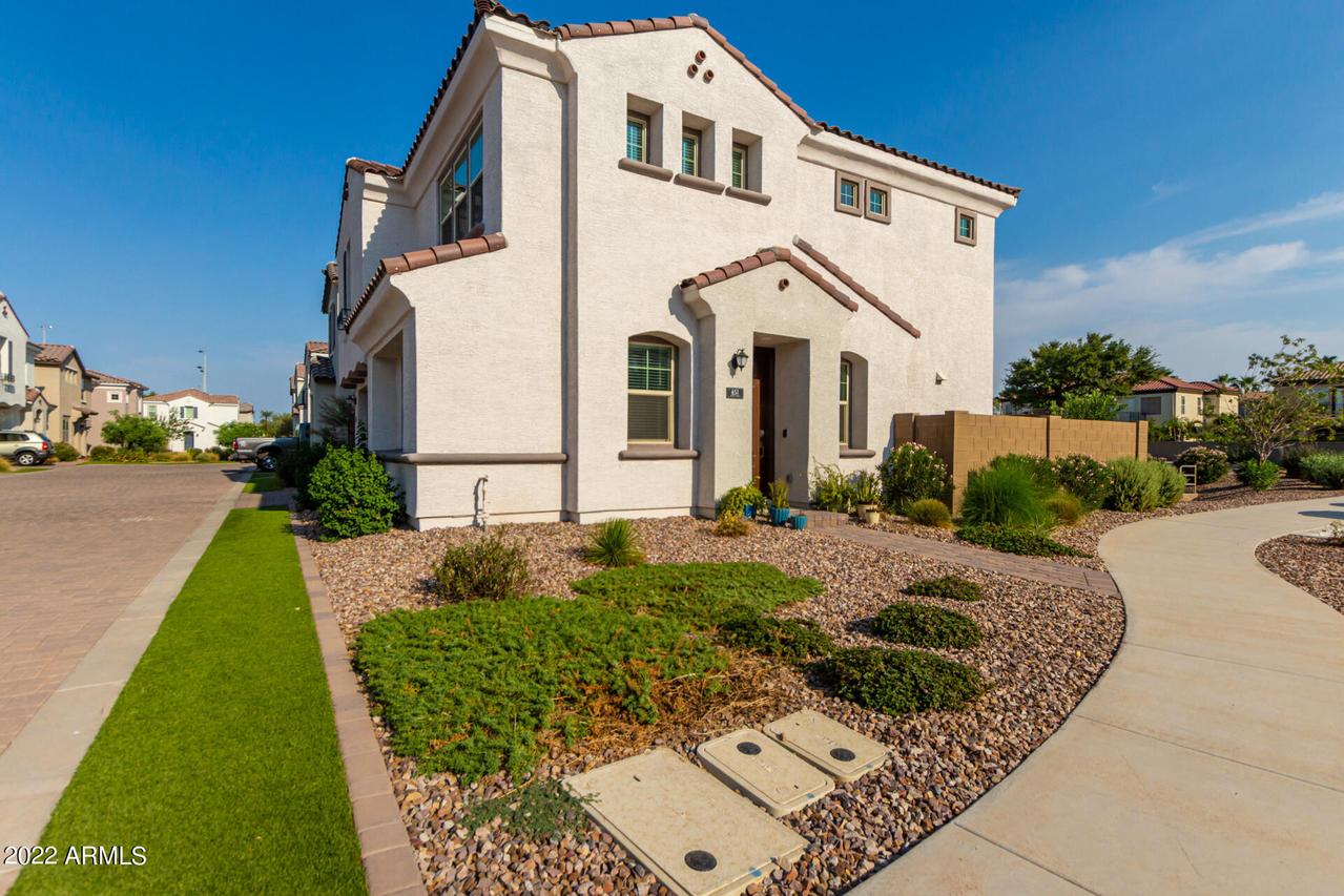 651 N Bay Dr., Gilbert, AZ 85233