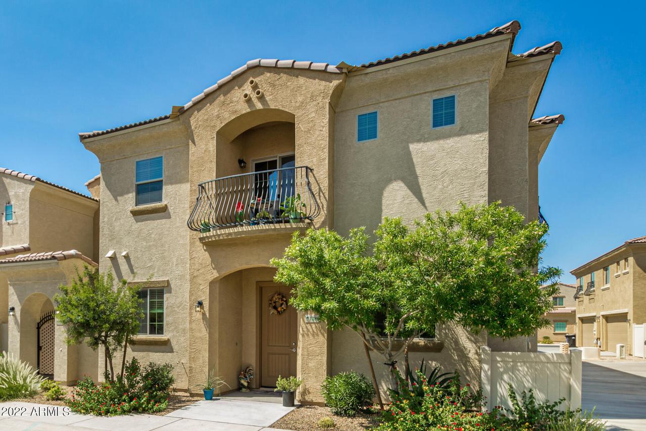 1367 S Country Club Dr. #1280, Mesa, AZ 85210