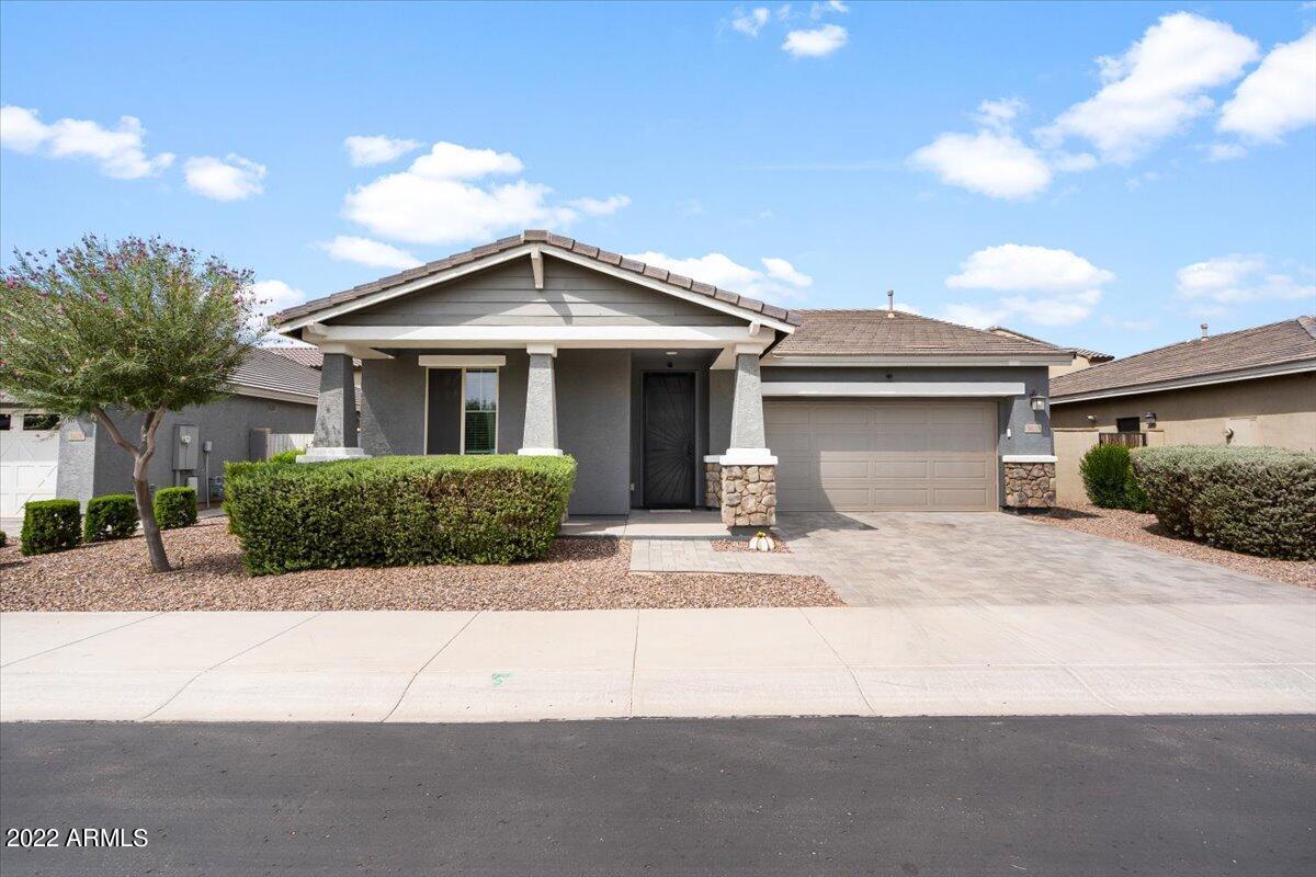 5020 S Reliance Way, Mesa, AZ 85212