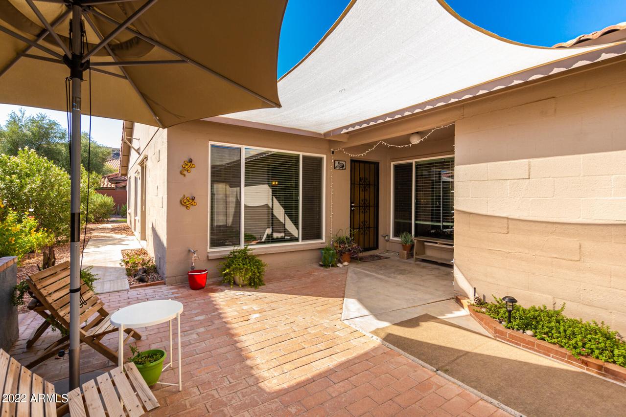 9802 S 44th St., Phoenix, AZ 85044