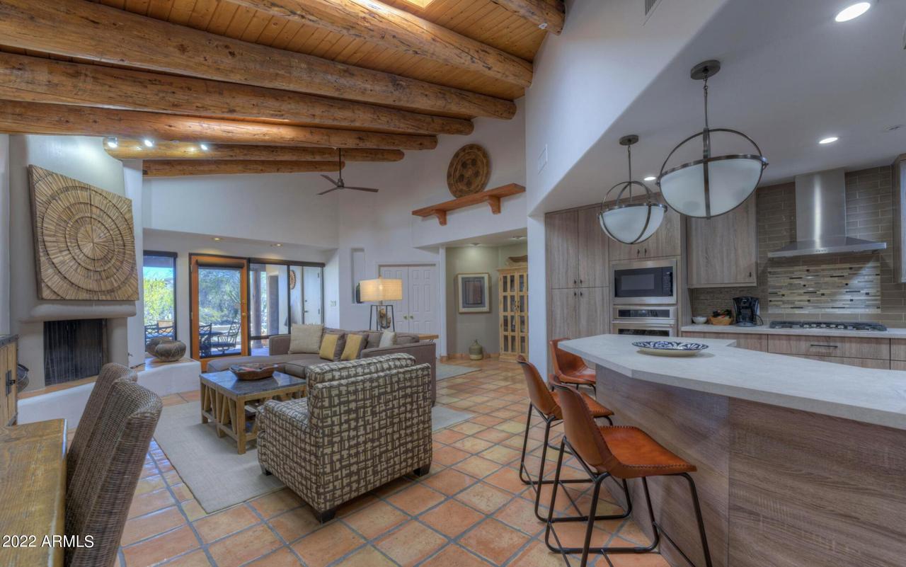 9232 E Whitethorn Cir., Scottsdale, AZ 85266