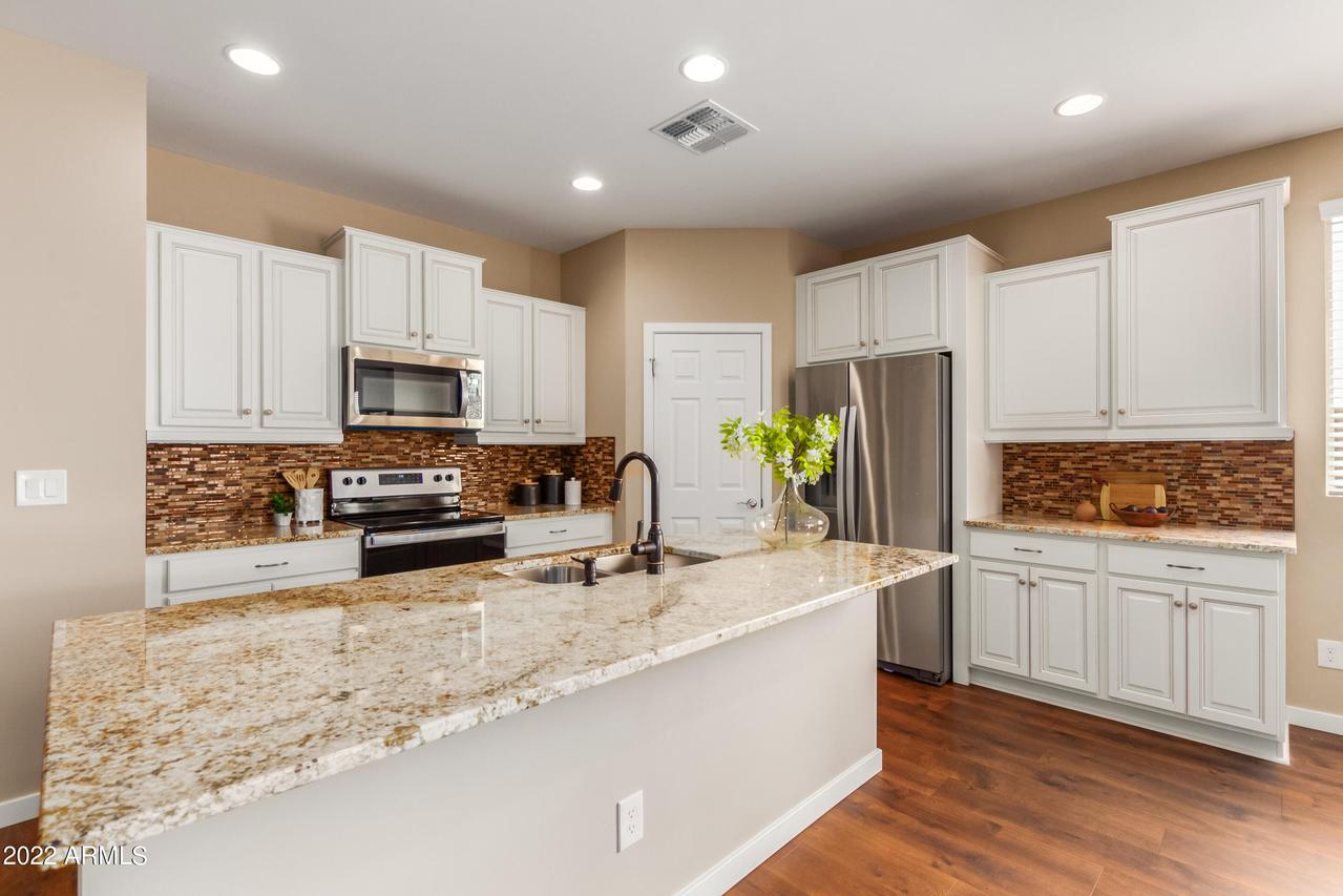 25810 N 161st Dr., Surprise, AZ 85387