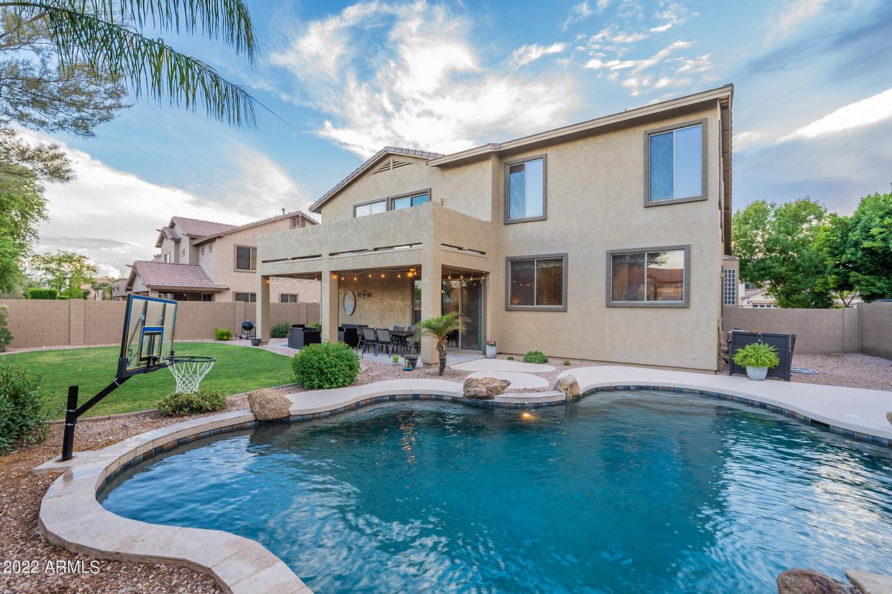 2315 S Canfield, Mesa, AZ 85209