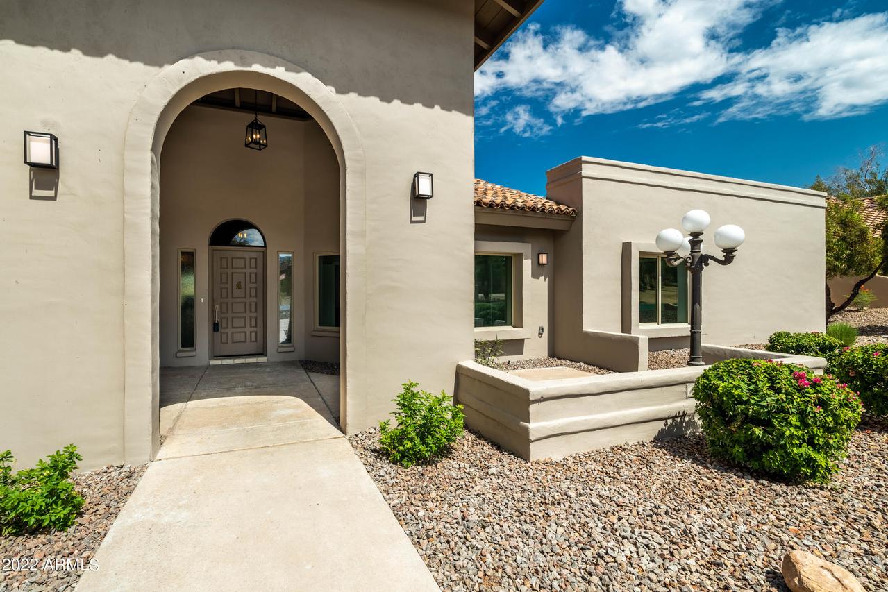 23210 N Las Lavatas Rd., Scottsdale, AZ 85255