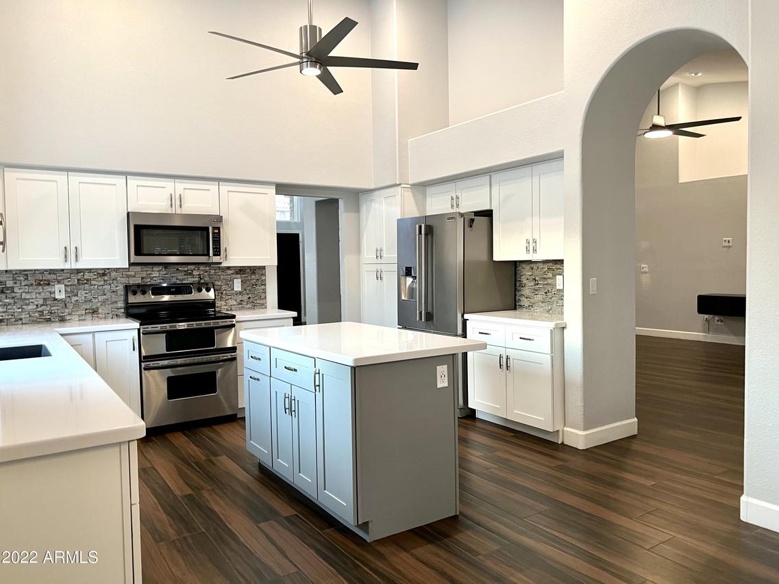 1809 E Brookwood Ct., Phoenix, AZ 85048