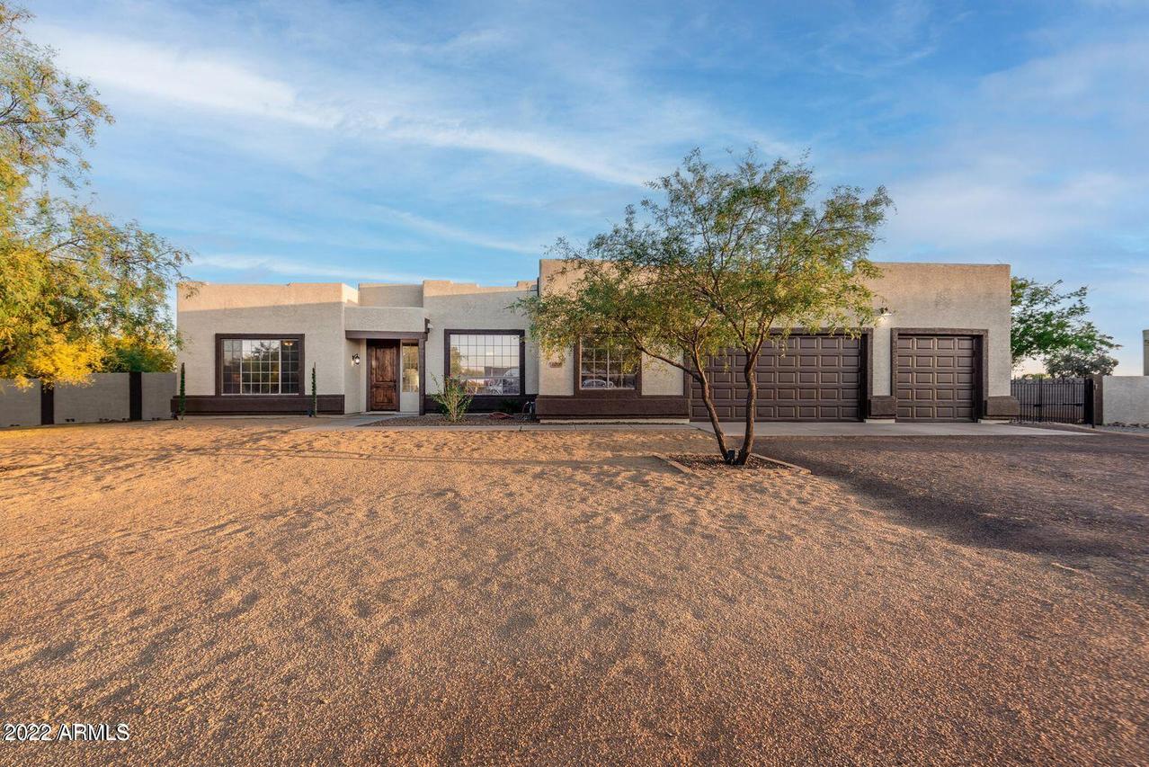 24529 W Mark Ln., Wittmann, AZ 85361