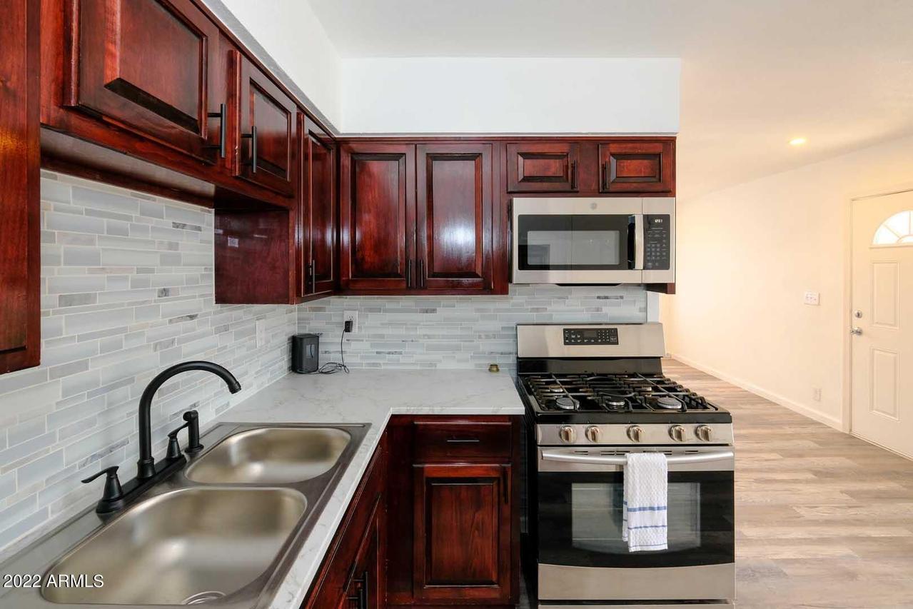 602 W Alsdorf Rd., Eloy, AZ 85131