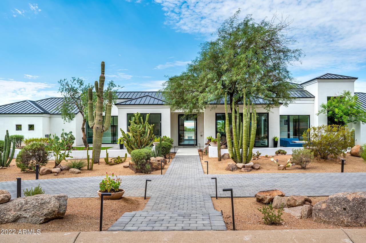 4951 E Rockridge Rd., Phoenix, AZ 85018