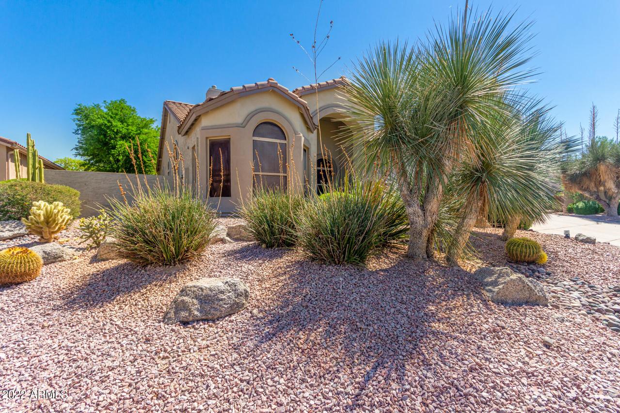 3217 N Sagewood Cir., Mesa, AZ 85207