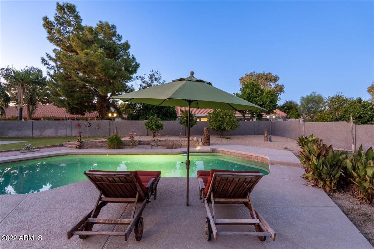 6950 W Willow Ave., Peoria, AZ 85381