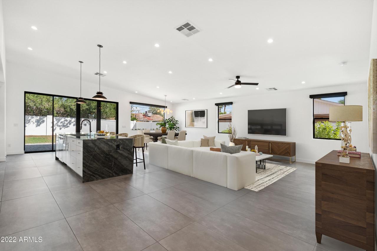 4013 N 32nd Pl., Phoenix, AZ 85018