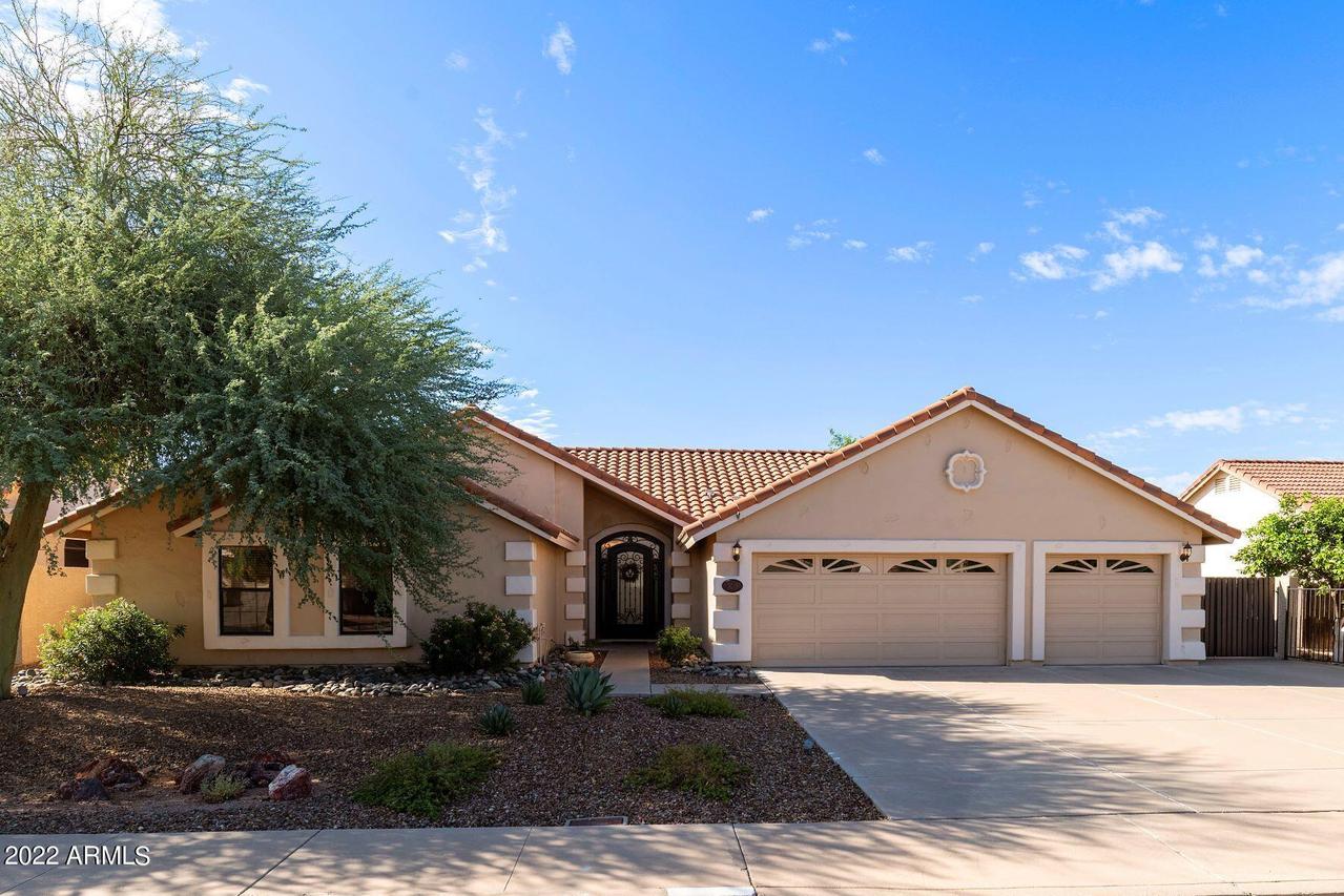 3015 E Nora St., Mesa, AZ 85213