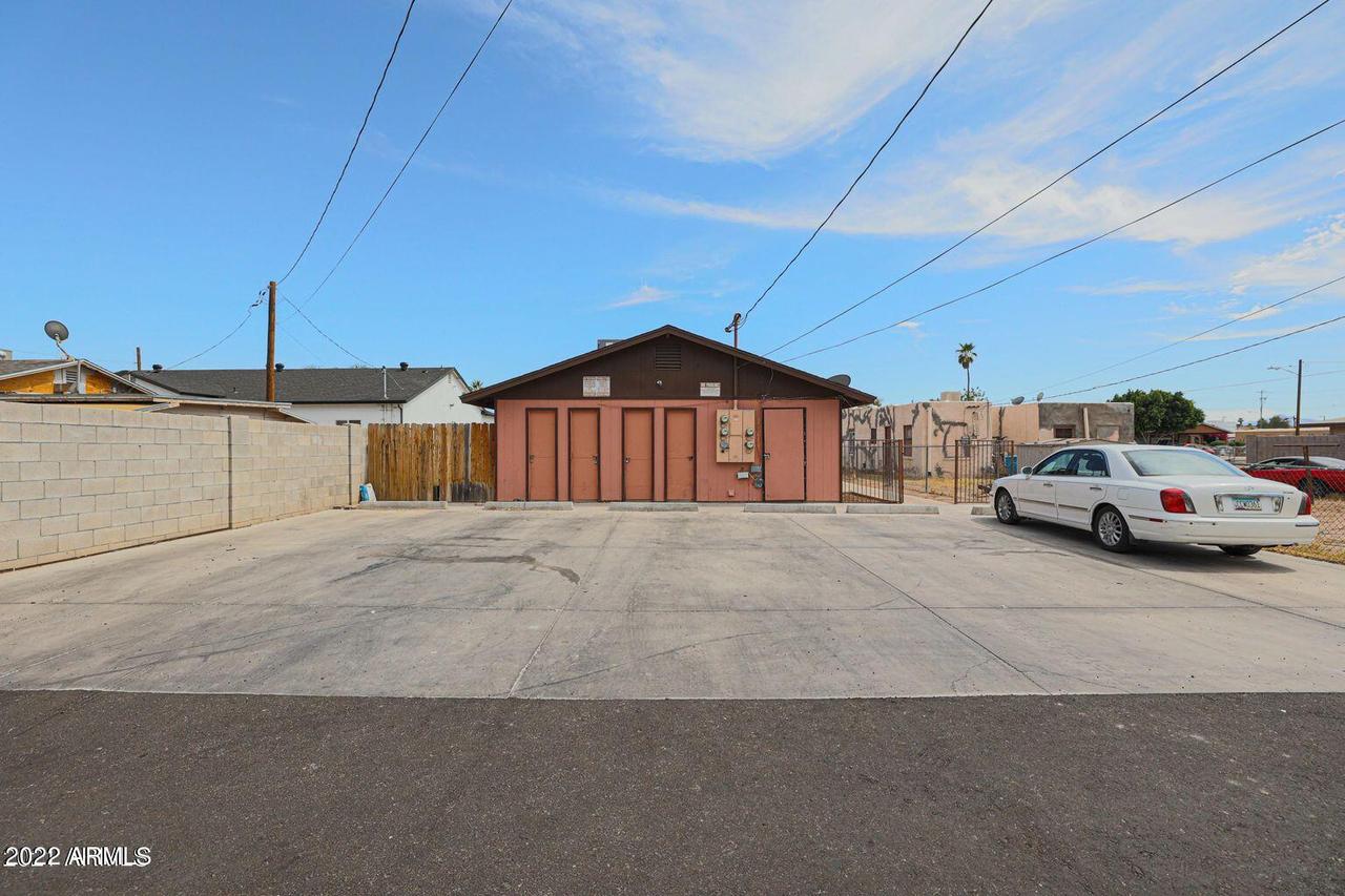 1438 E Adams St., Phoenix, AZ 85034