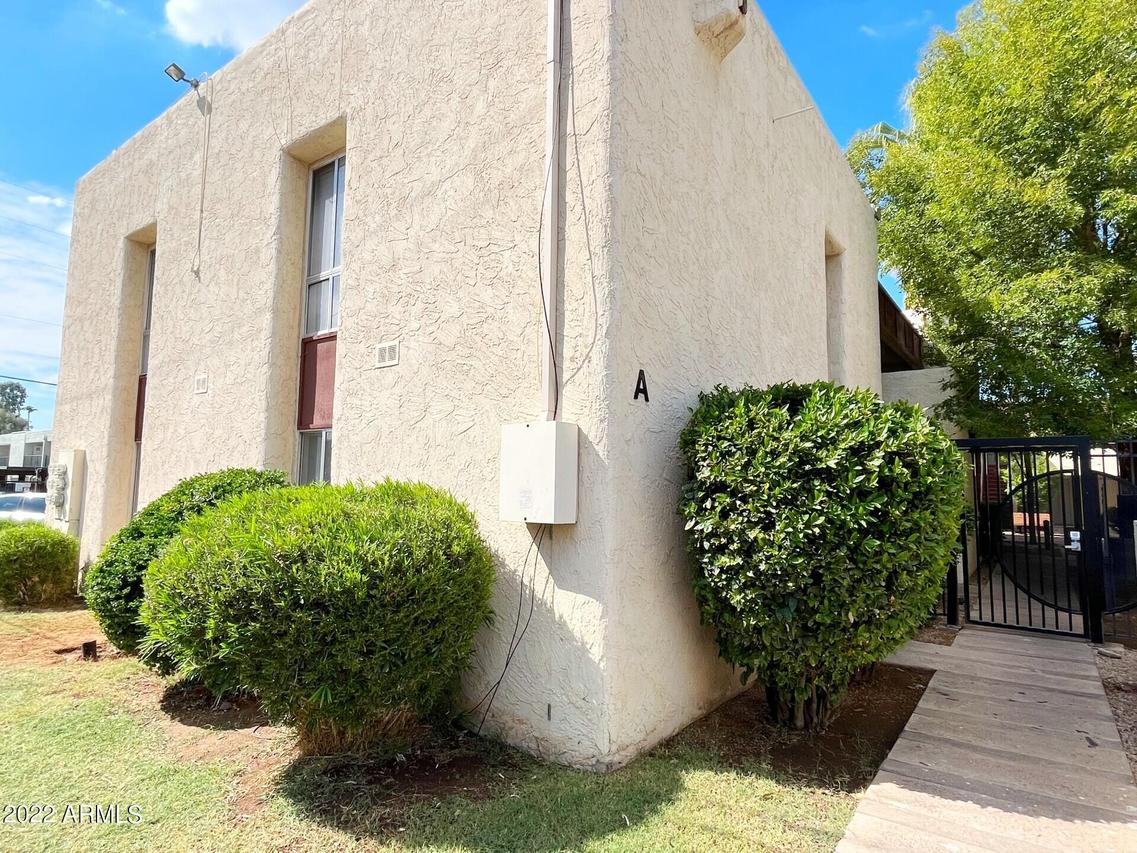 3828 N 32nd St. #101, Phoenix, AZ 85018