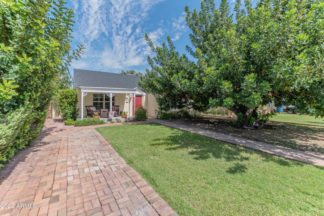 1422 E Edgemont Ave., Phoenix, AZ 85006