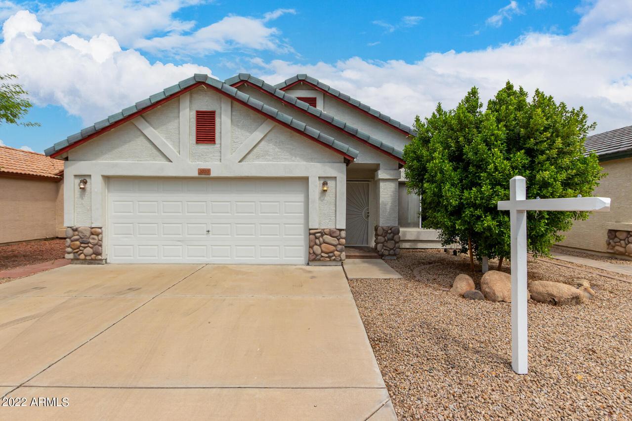 3020 W Covey Ln., Phoenix, AZ 85027