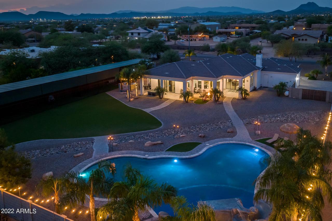 38520 N 25th Ln., Phoenix, AZ 85086