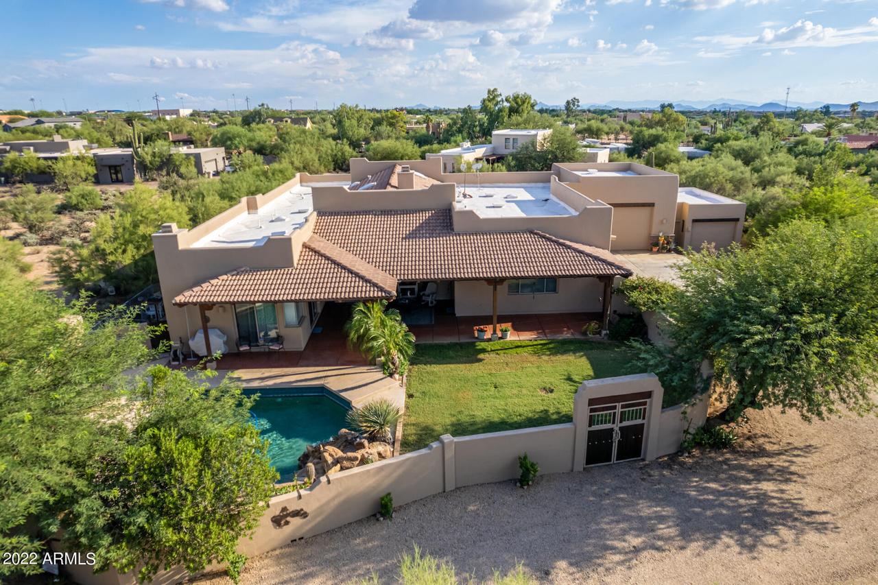 5535 E Olesen Rd., Cave Creek, AZ 85331