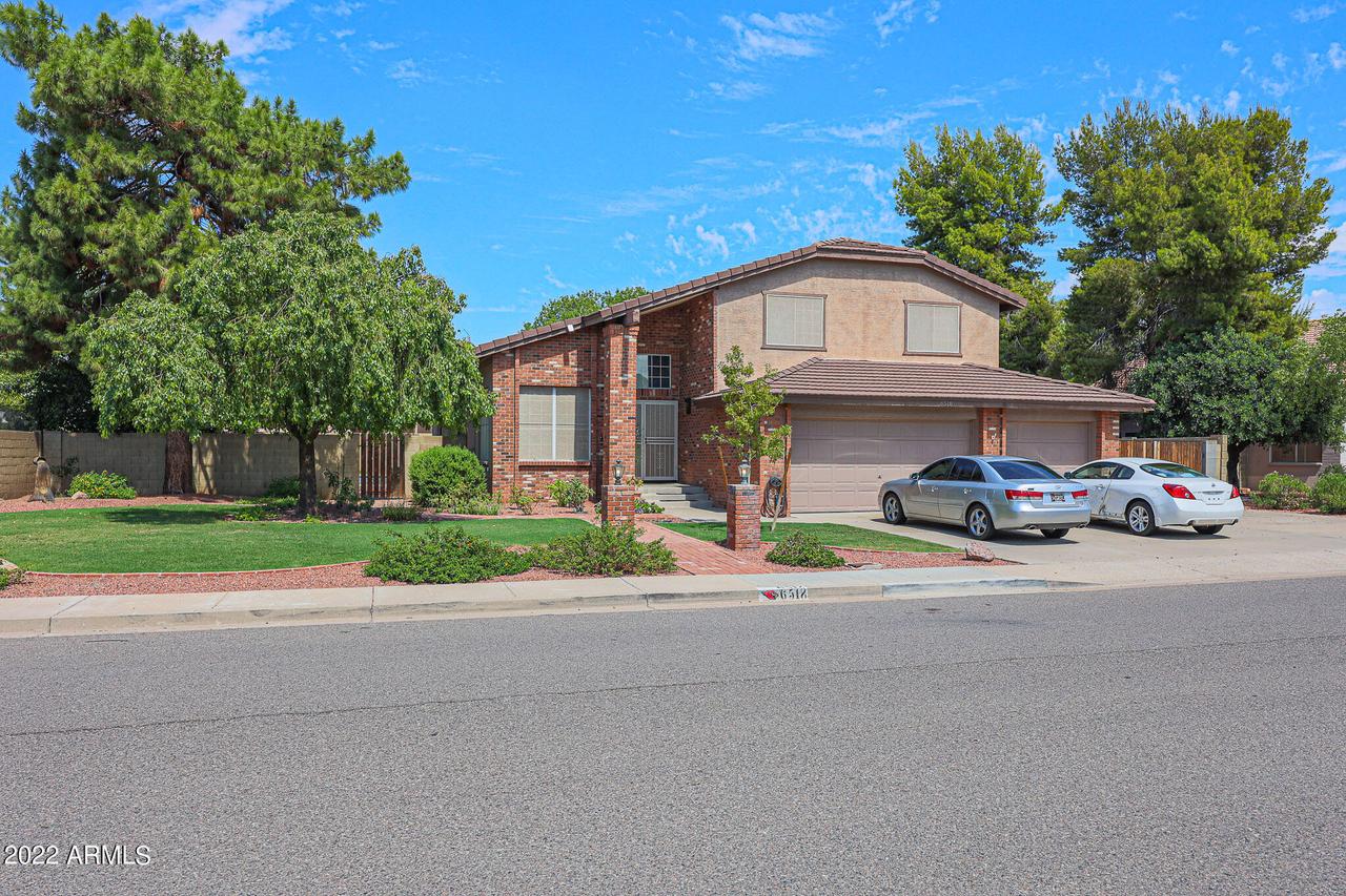 6518 W Redfield Rd., Glendale, AZ 85306