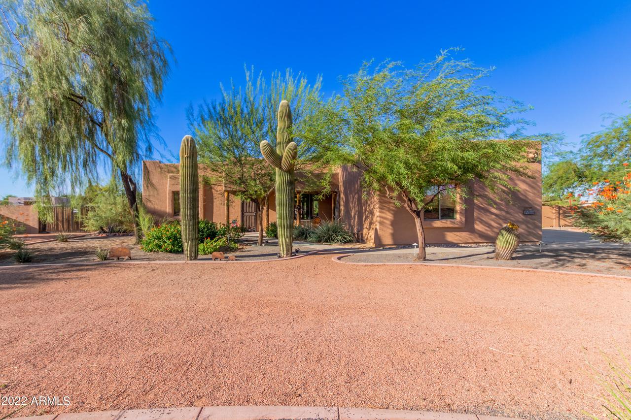 24522 W Mark Ln., Wittmann, AZ 85361