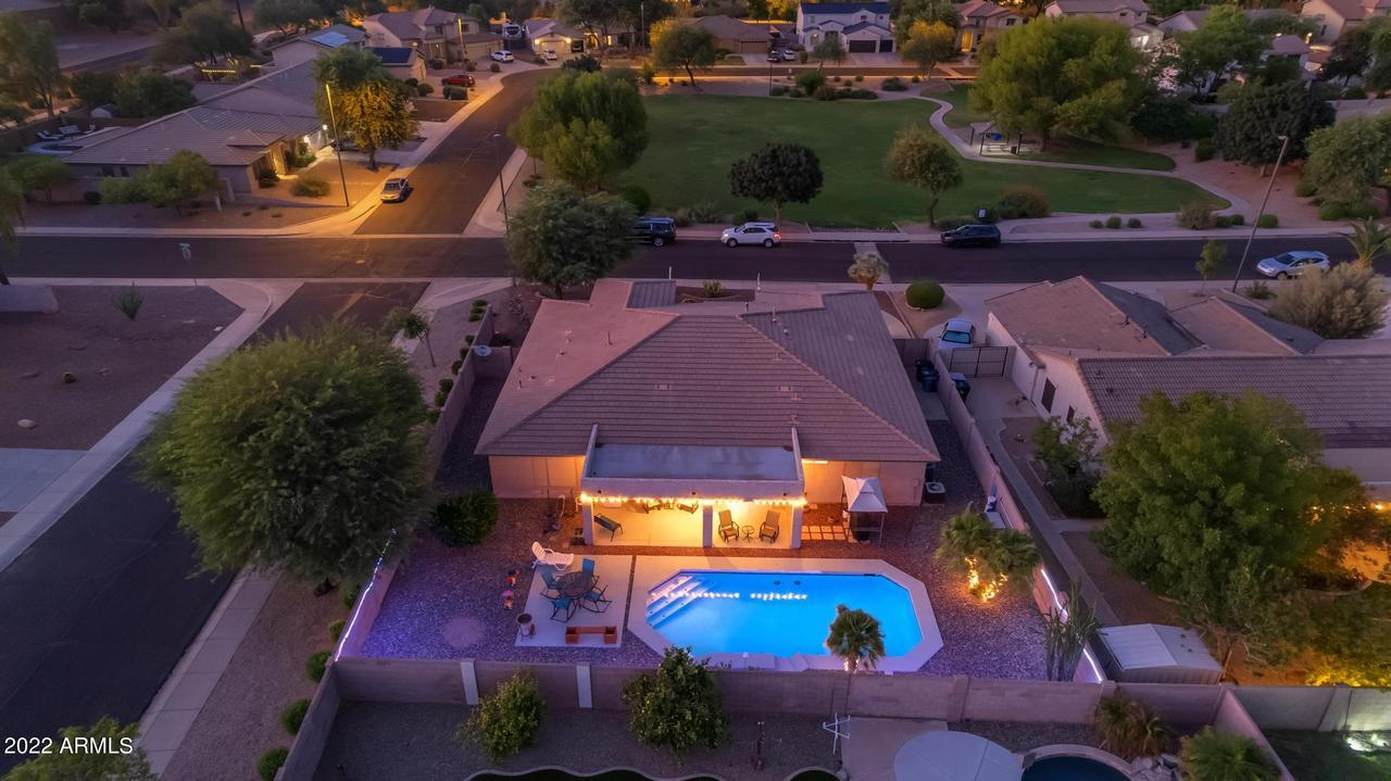 2433 E Tulsa St., Gilbert, AZ 85295