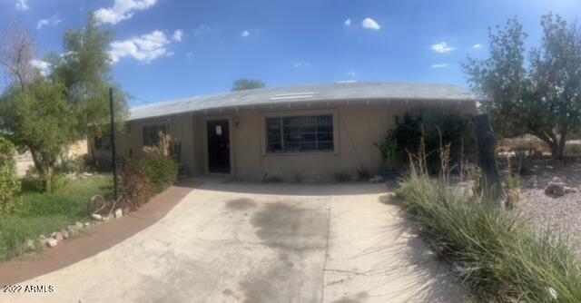 2915 W Latham St., Phoenix, AZ 85009