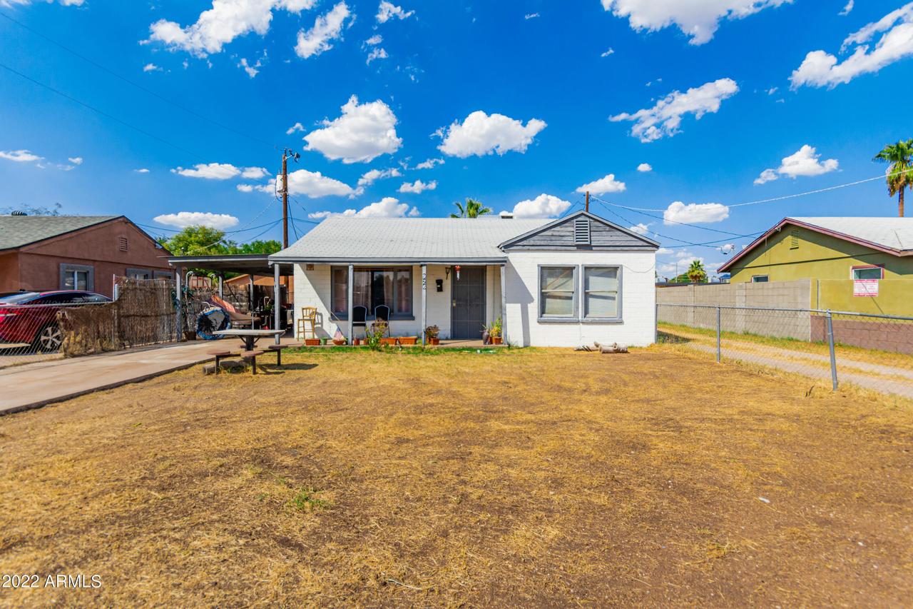 926 E Turney Ave., Phoenix, AZ 85014