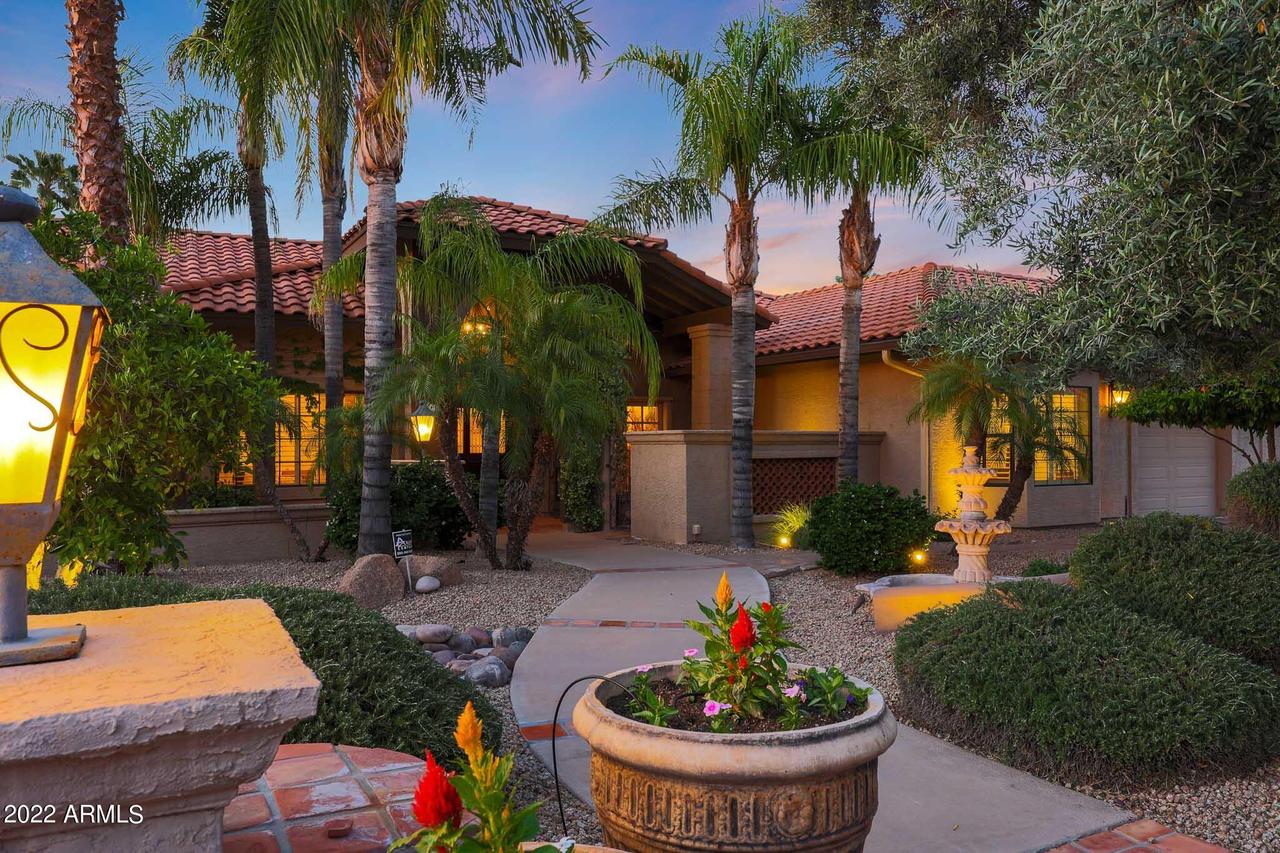 4134 E Glencove St., Mesa, AZ 85205