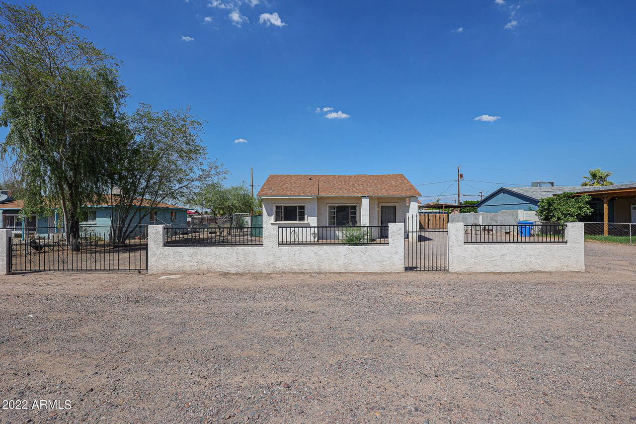 1124 W Sunland Ave., Phoenix, AZ 85041