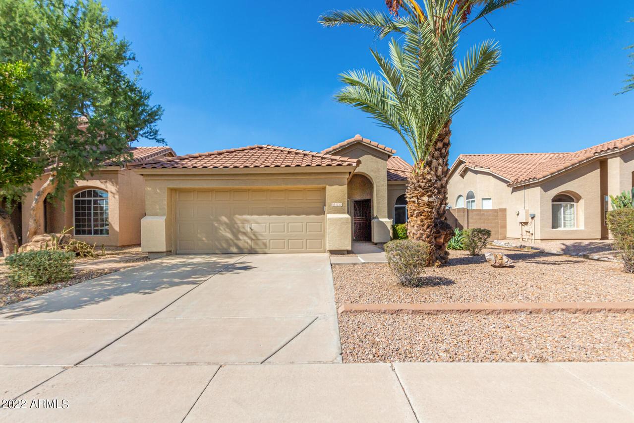 1232 W Kesler Ln., Chandler, AZ 85224