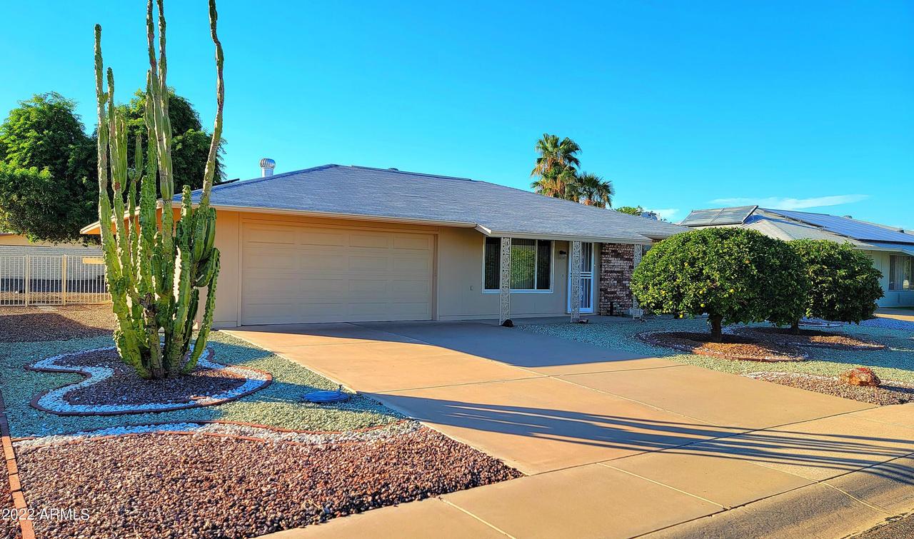13230 W Hyacinth Dr., Sun City West, AZ 85375