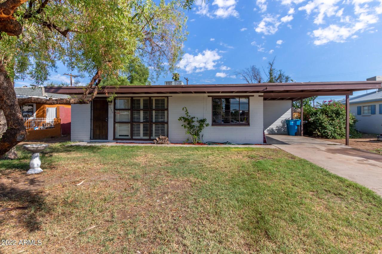 2726 W Meadowbrook Ave., Phoenix, AZ 85017