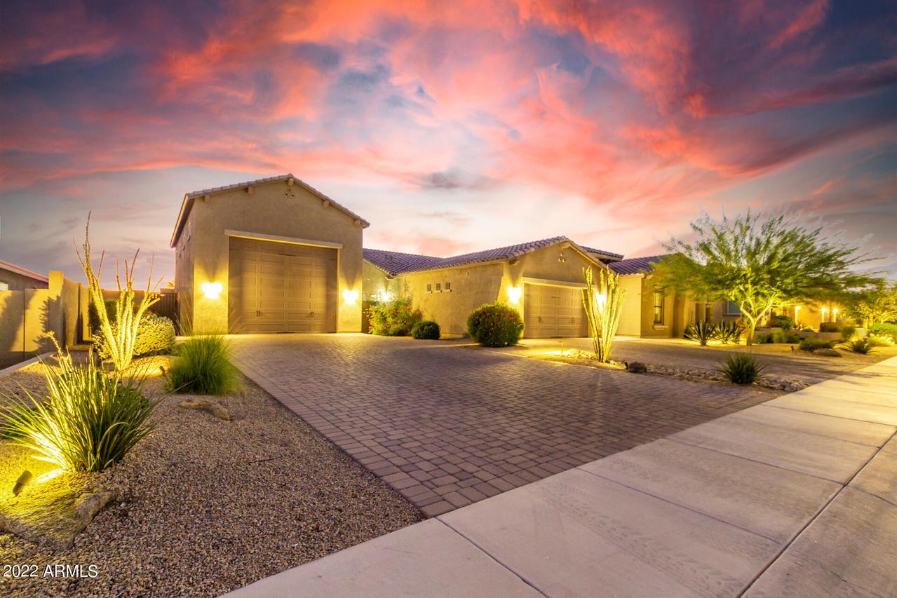 1318 N Chatsworth St., Mesa, AZ 85207