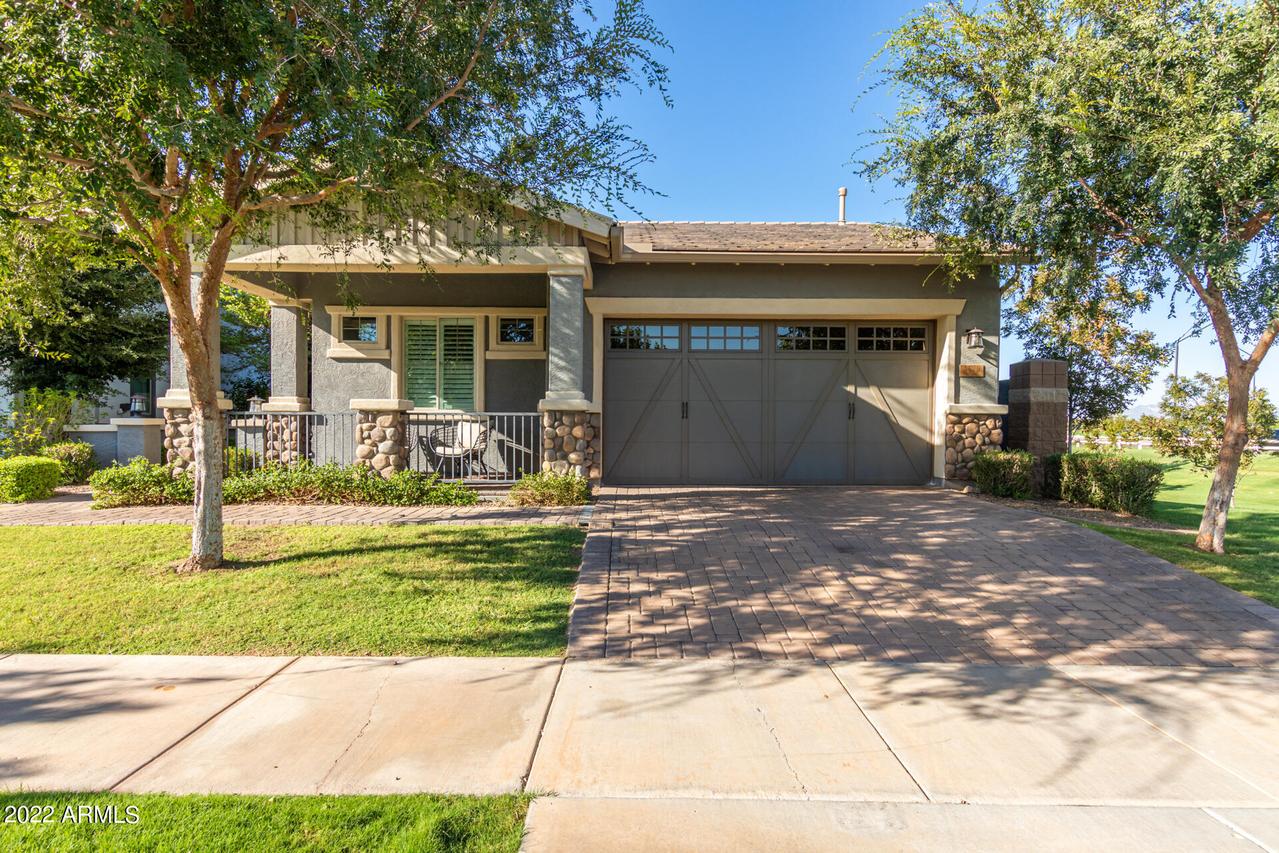 3170 E Bloomfield Pkwy., Gilbert, AZ 85296