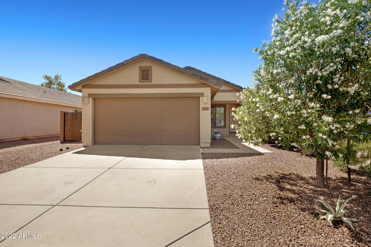 1613 W Prospector Way, Queen Creek, AZ 85144