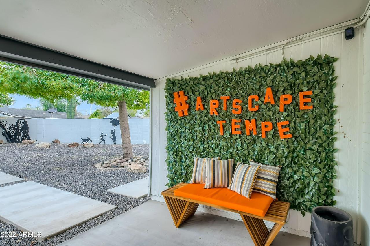1039 E Loyola Dr., Tempe, AZ 85282