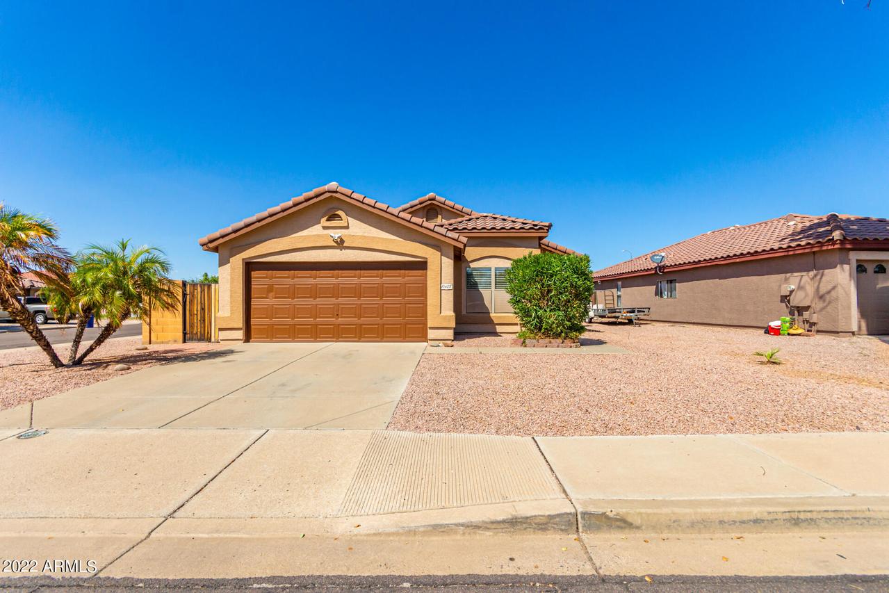 10428 E Arcadia Ave., Mesa, AZ 85208