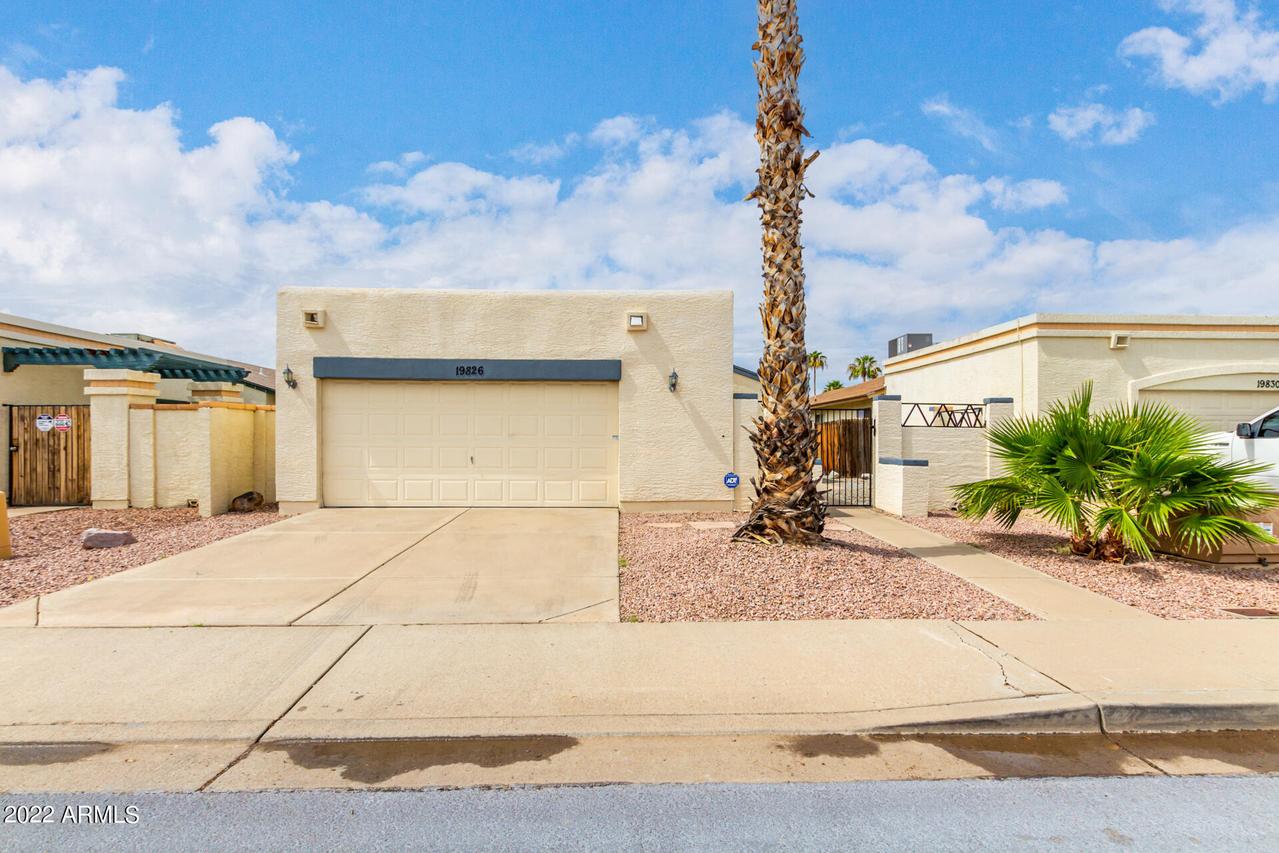 19826 N 48th Ln., Glendale, AZ 85308