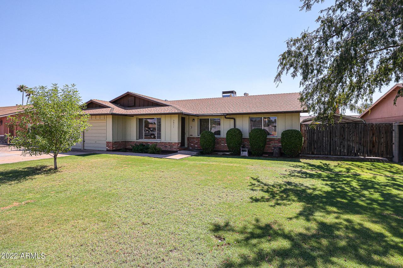 3011 W Campo Bello Dr., Phoenix, AZ 85053