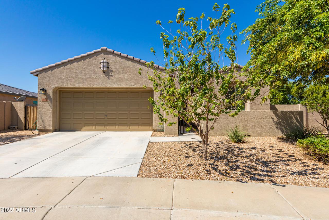 9022 S 42nd Dr., Laveen, AZ 85339