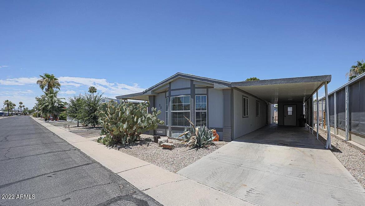 10701 N 99th Ave. #30, Peoria, AZ 85345