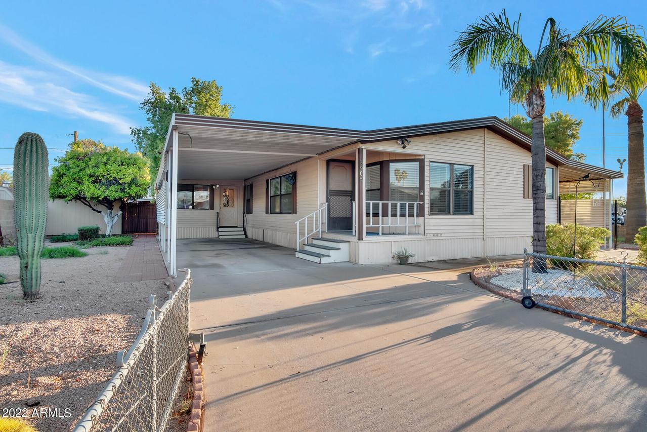 3905 E Baywood Ave., Mesa, AZ 85206