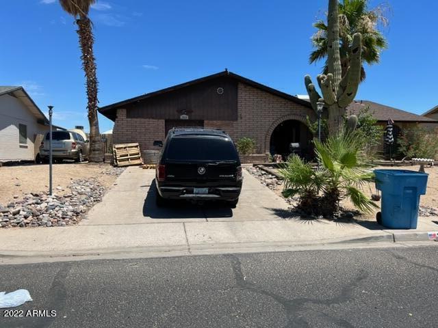 2528 W Sweetwater Ave., Phoenix, AZ 85029