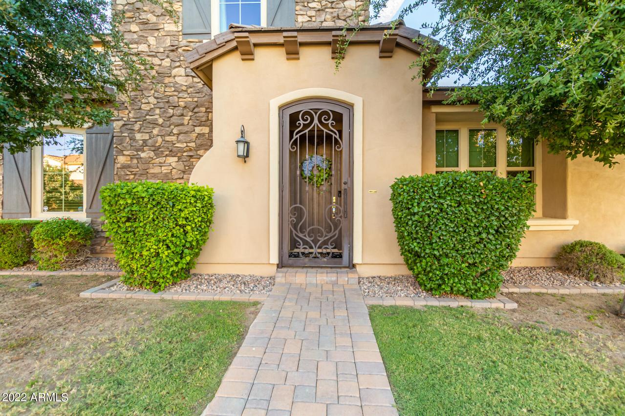 4470 S Thistle Dr., Chandler, AZ 85248