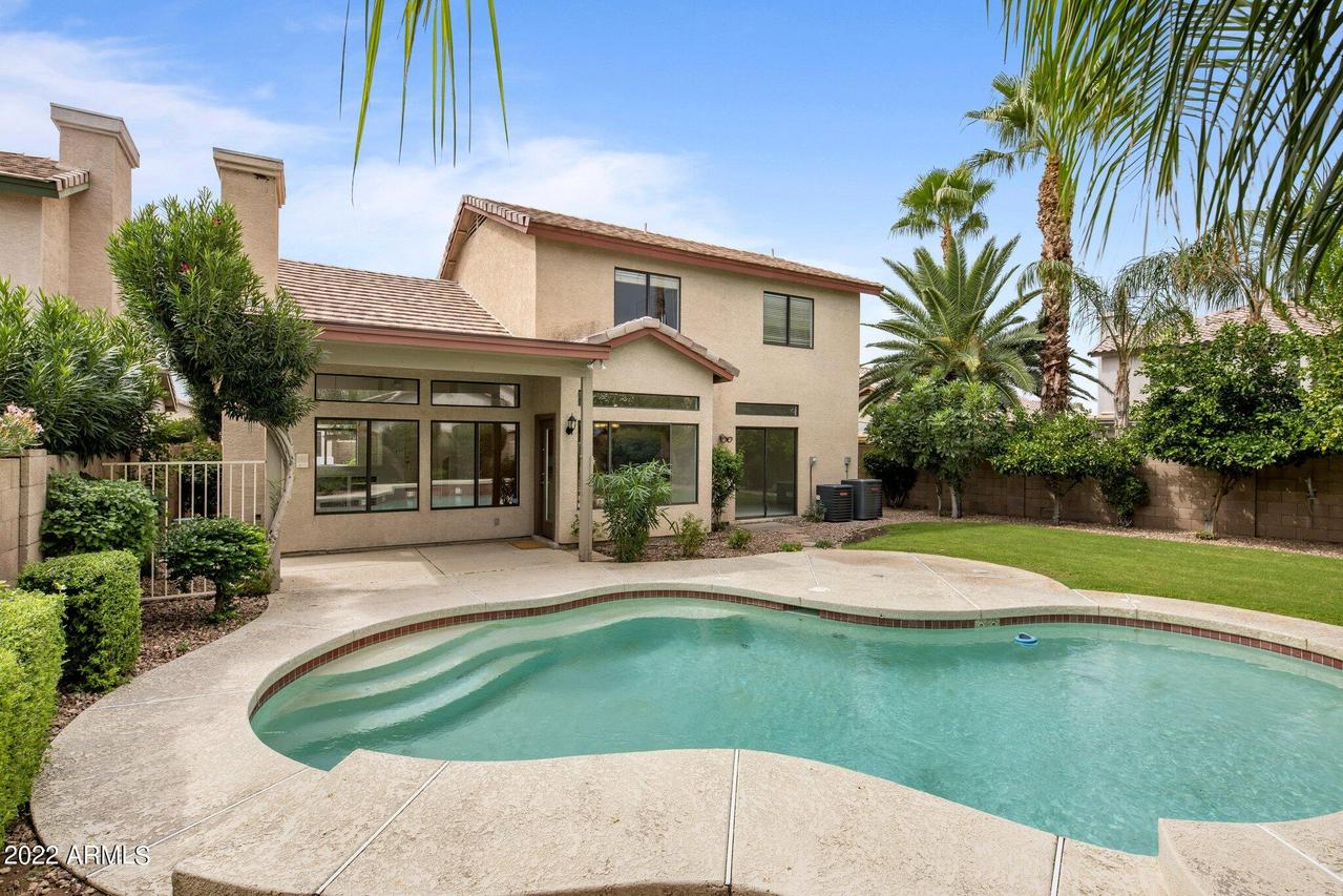 4358 E Anderson Dr., Phoenix, AZ 85032