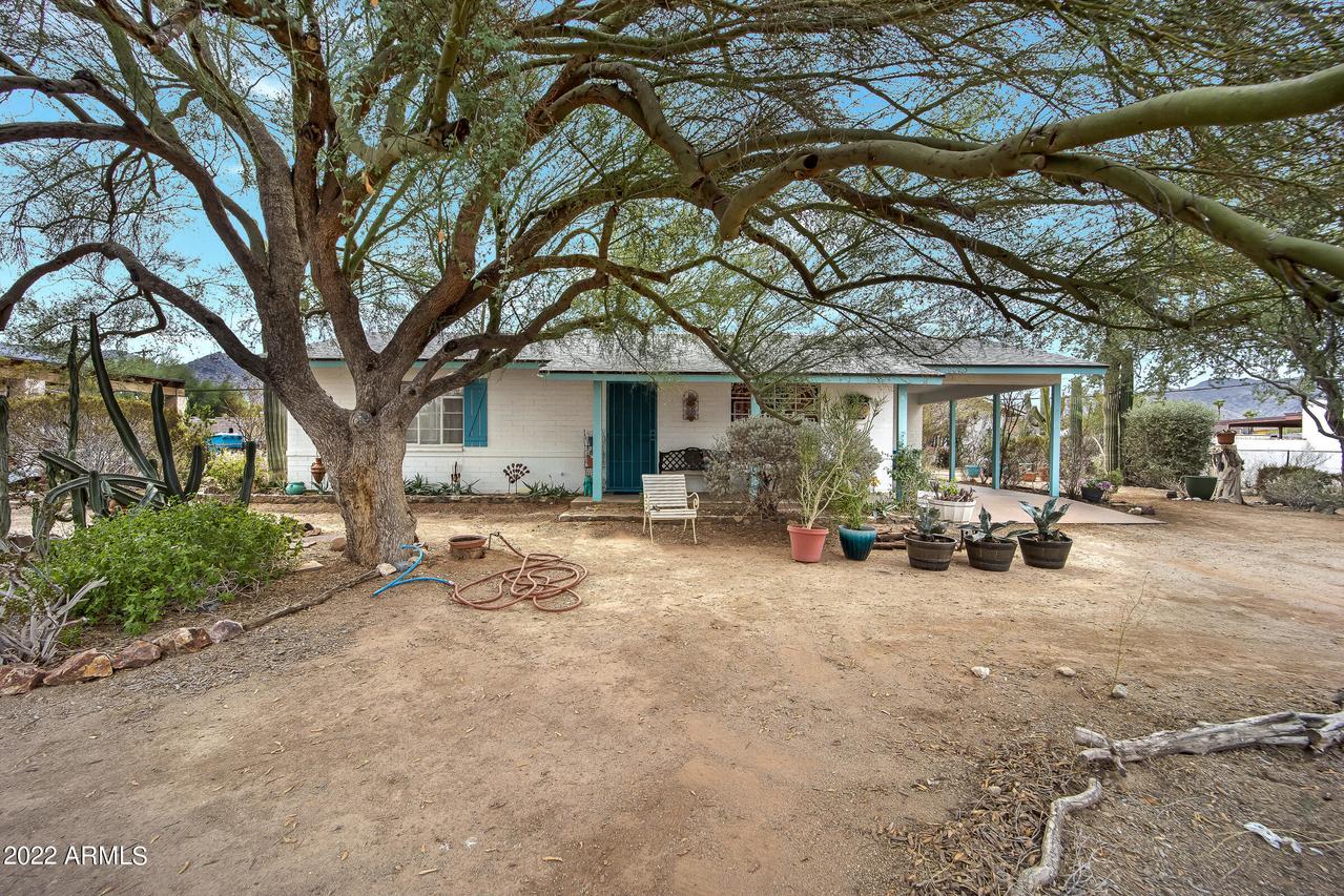 123 W Dobbins Rd., Phoenix, AZ 85041