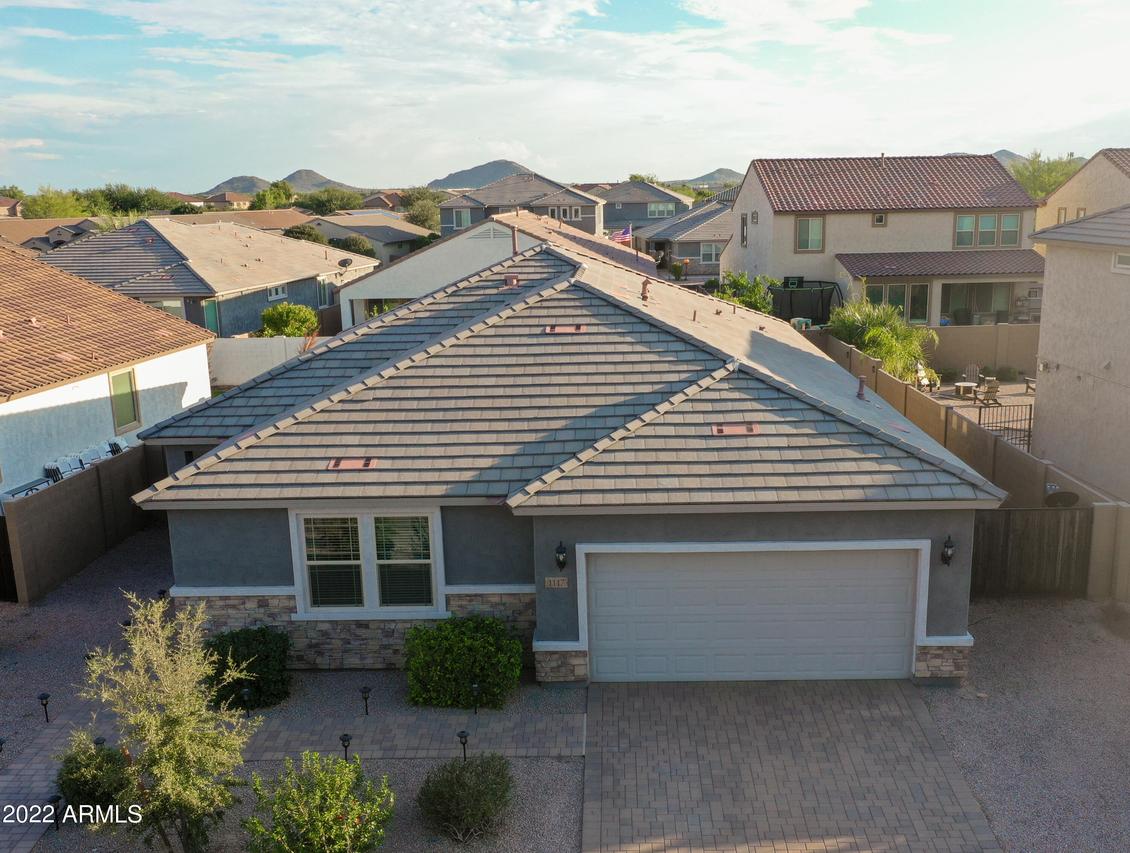 1117 W Brangus Way, San Tan Valley, AZ 85143