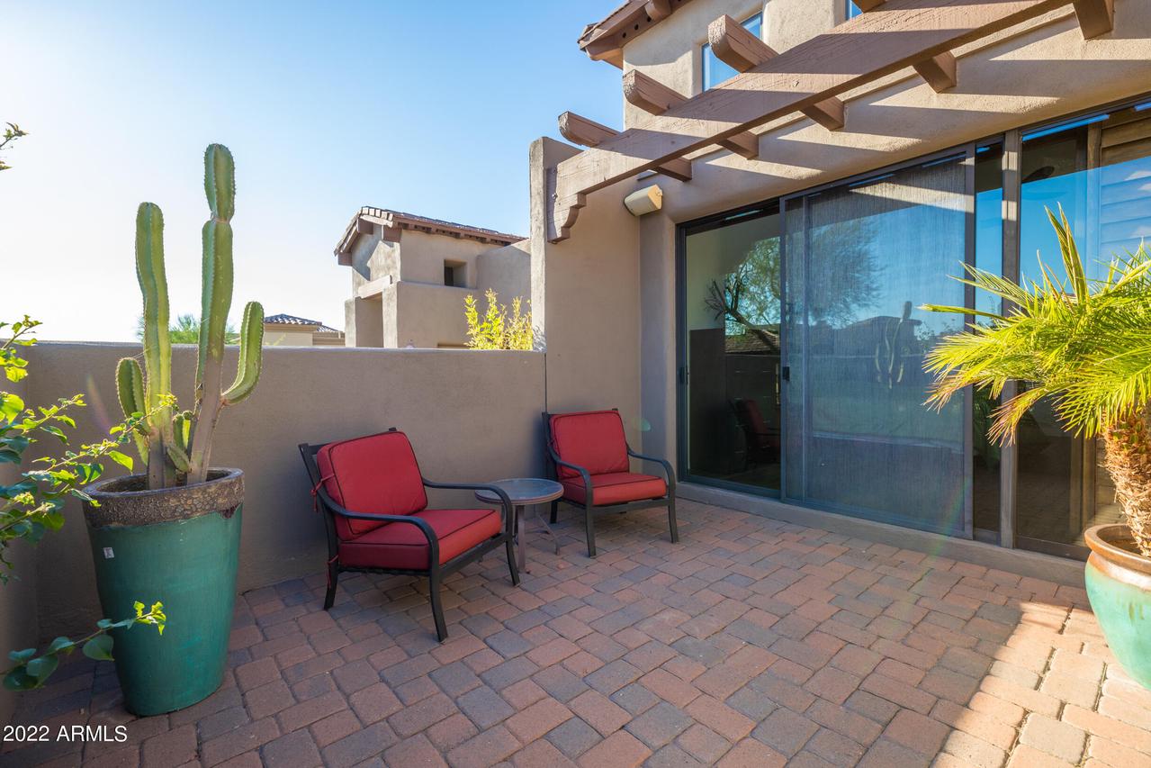 9270 E Thompson Peak Pkwy. #305, Scottsdale, AZ 85255
