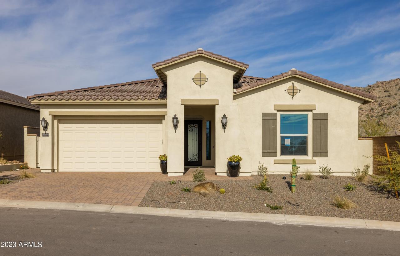 21482 W Minnezona Ave., Buckeye, AZ 85396