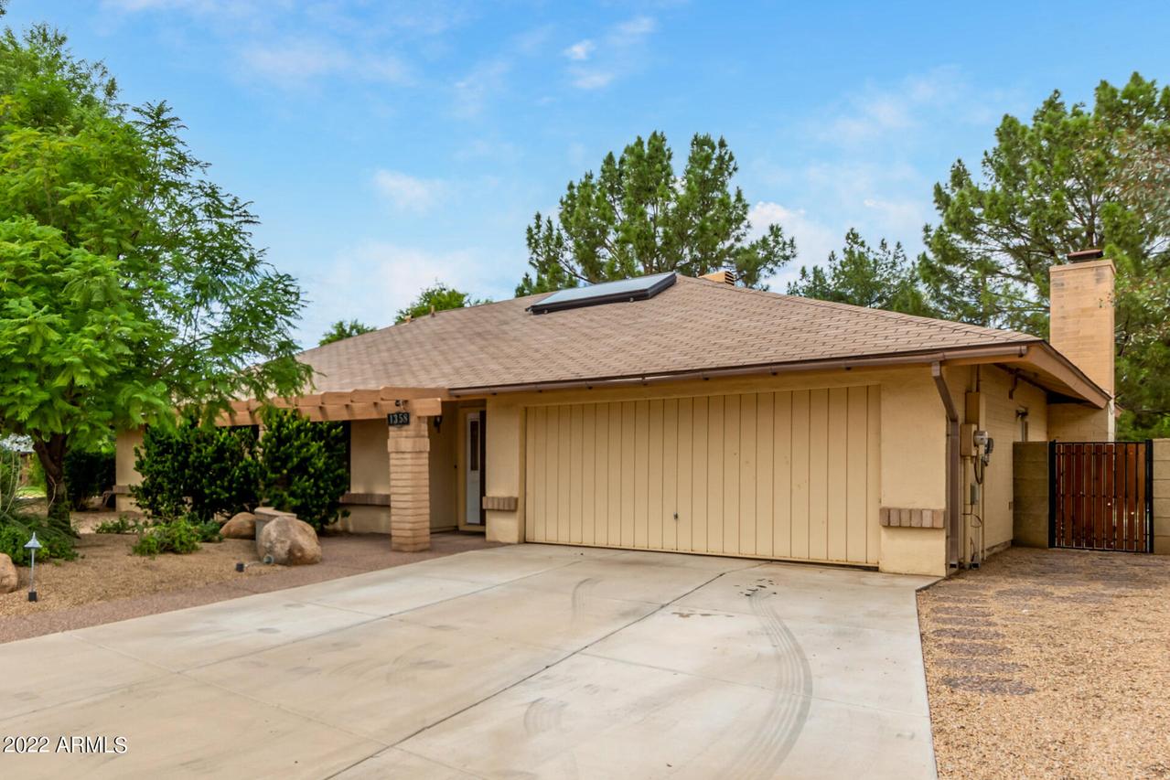 1358 W Madero Ave., Mesa, AZ 85202